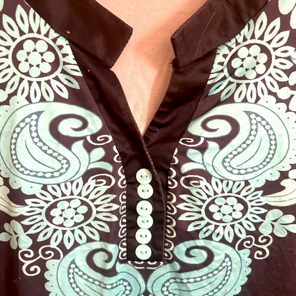 L Gradient Irregular Shirt Print Button VNeck ThreeQuarter Sleeve Ladies Blouse - Picture 4 of 10